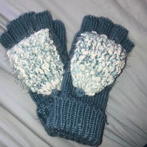 NWOT Mittens/Gloves